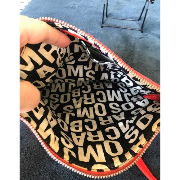 MARC BY MARC JACOBS totally turnlock - Picture 8 of 12